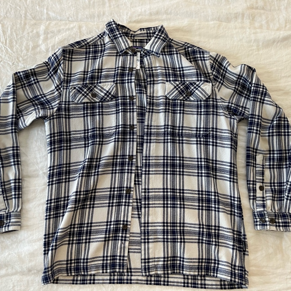 Patagonia Mens Flannel Button Down